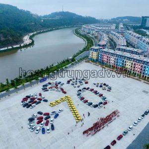 Xếp xe chào mừng Hải Phòng
