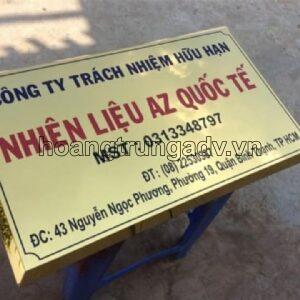 Biển mica phun sơn