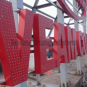 Làm chữ nổi gắn led trên nóc tòa nhà uy tín, chuyên nghiệp tại hà nội
