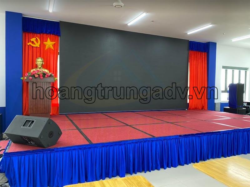 buc-san-khau-di-dong